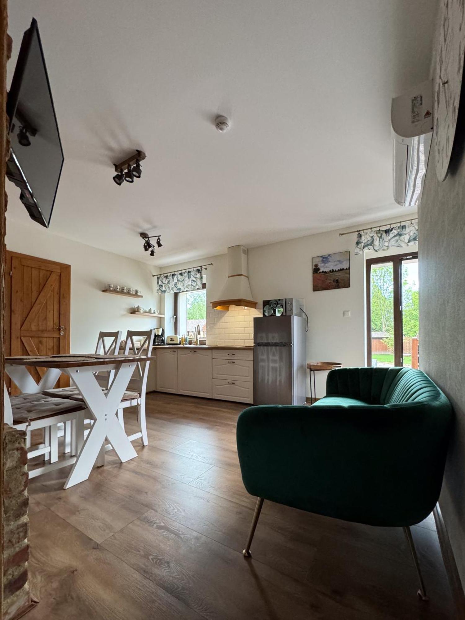 Apartamenty Komarno 46 Jacuzzi&Sauna Kültér fotó